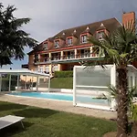 Domaine De L'orisse 2*