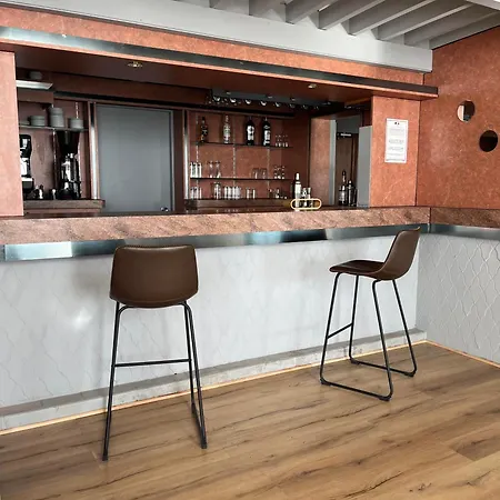 Отель Domaine De L'orisse Varennes-sur-Allier