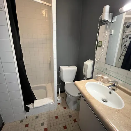 Отель Domaine De L'orisse 2*